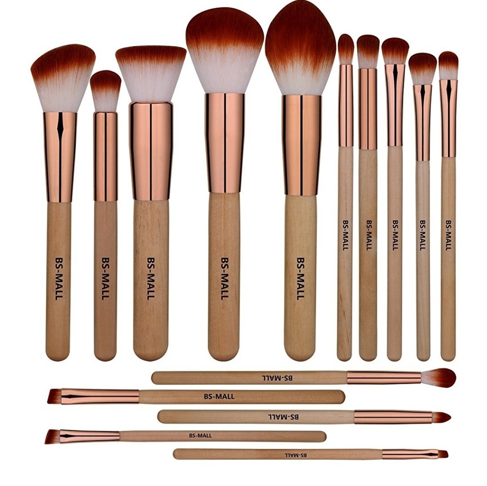 15 Pcs Wooden Synthetic Kabuki Makeup Brush Set